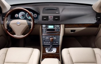 Volvo XC90 interior